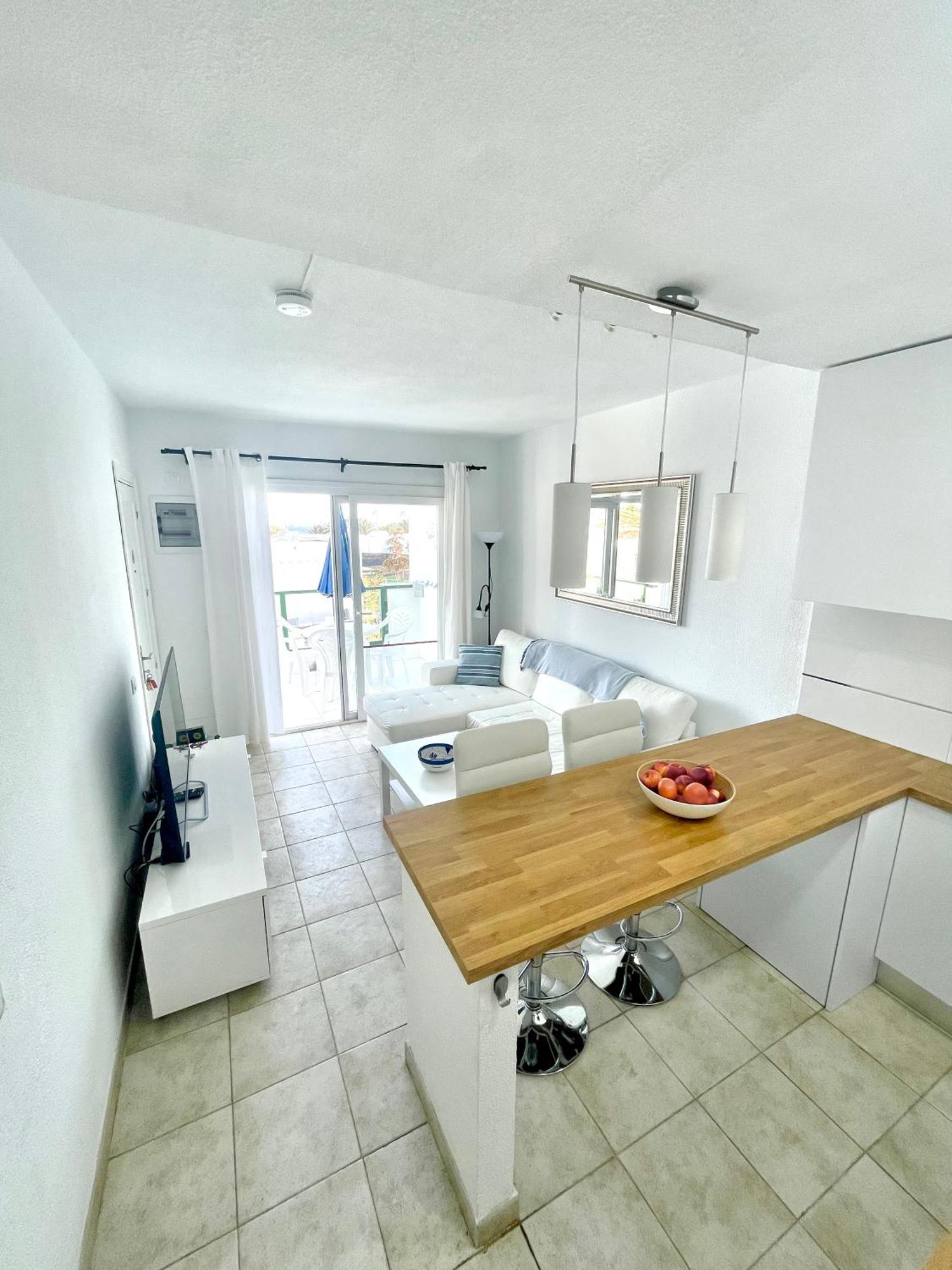 Relaxing Upper Floor Apartment- Exclusive Complex. Los Pocillos Exterior photo